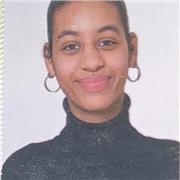 Soy estudiante de primer año de universidad. Tengo un C1 en inglés y me gustaría dar clases a niños de primera y la ESO